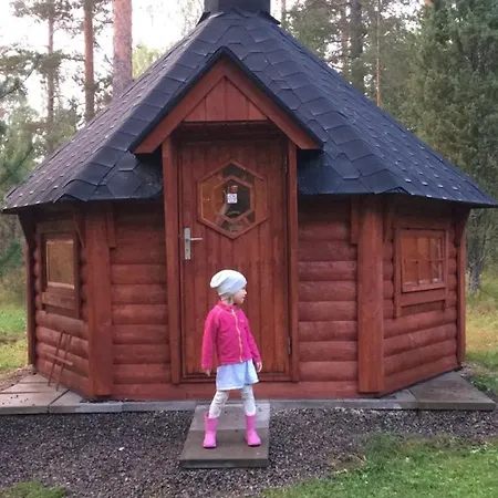 Resort Kuhasensaari Lomakeskus Lemi