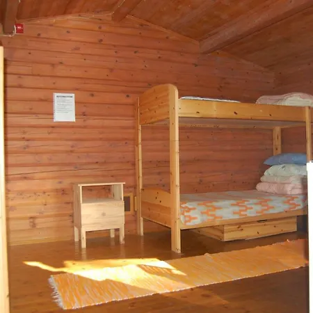 Resort Kuhasensaari Lomakeskus Lemi